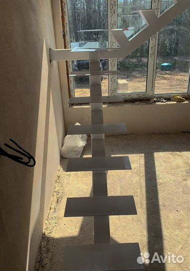 Металлические конструкции для лестниц