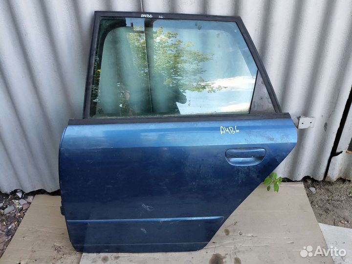 Дверь задния левая на Audi A4B6