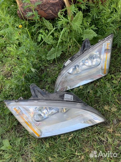 Фара Фокус 2 L-R дорестайлинг галоген разборка