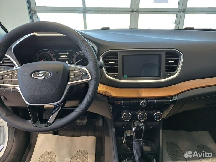 LADA Vesta Cross 1.8 CVT, 2024