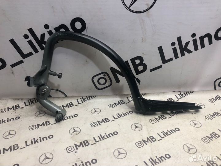 Петля крышки багажника правая Mercedes Cl W216