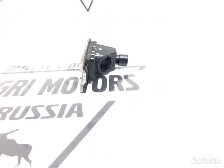 Плафон подсветки номерного знака Volvo S60 S80 99