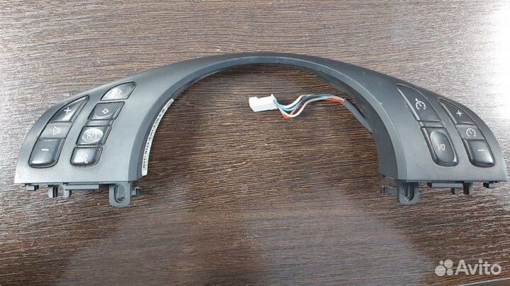 Кнопки на руль Bmw X5 E53 M62 4.6IS 2002