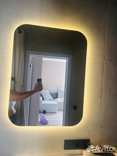 Зеркало с подсветкой