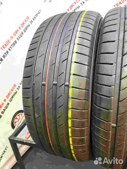 Kumho Ecsta PS71 215/55 R17 94W