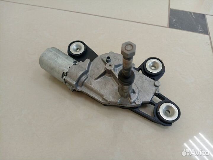 Мотор стеклоочистителя Ford Fiesta CB1 spja 2009