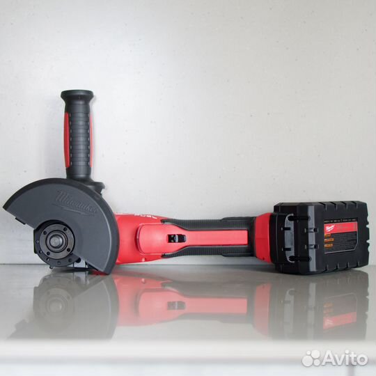 Milwaukee 2888 (fsagv125xpdb) с регулятором