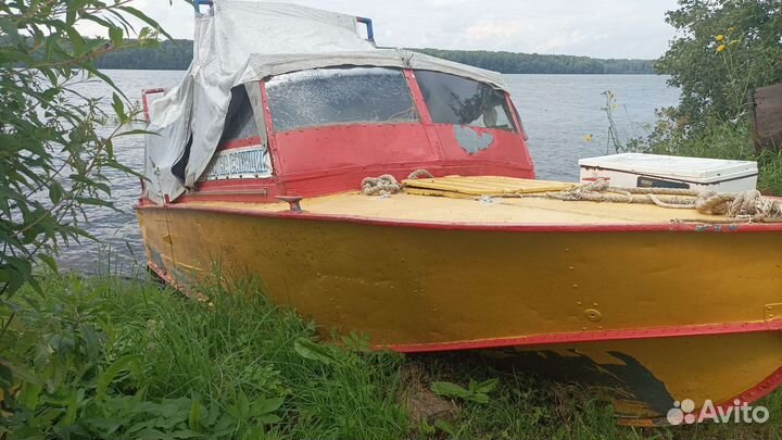 Моторная лодка 