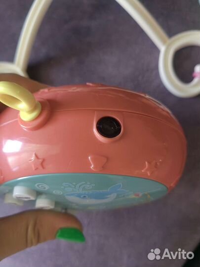 Музыкальный мобиль на кроватку