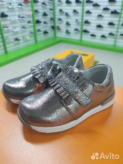 Туфли для девочки