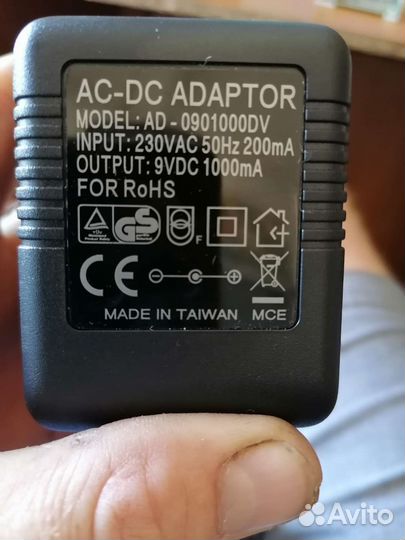 Блок питания 9V 1А
