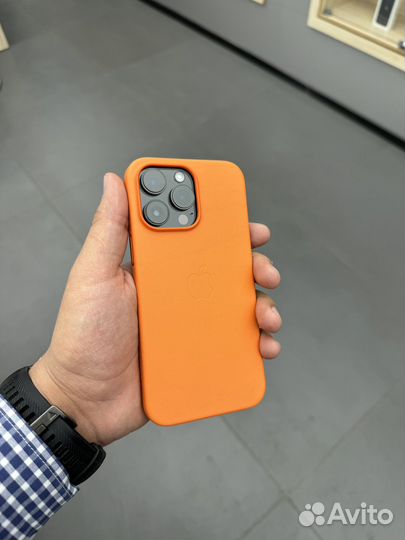 Apple Leather Case for iPhone 14 Pro Max
