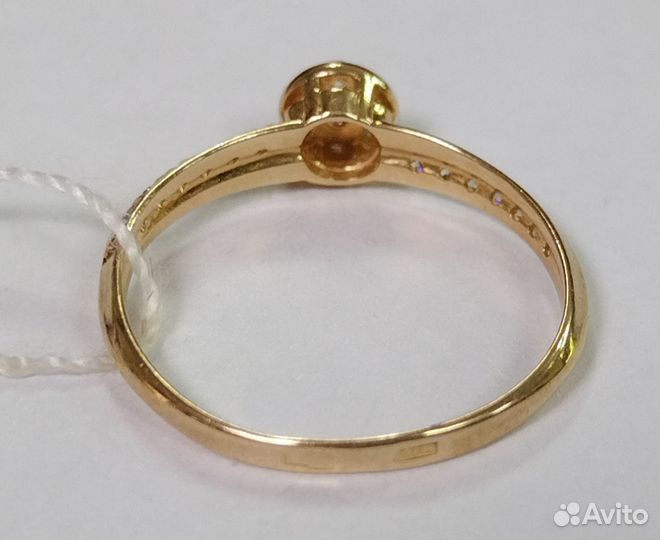 Золотое кольцо с фианитом (9680)