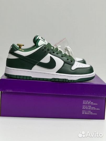 Кроссовки Nike SB Dunk Low