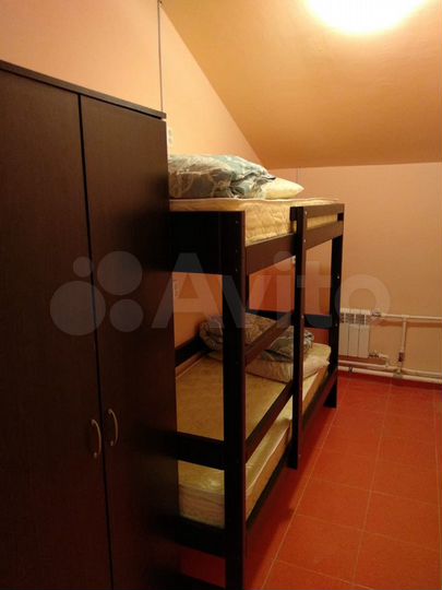 Комната 36 м² в 2-к., 2/2 эт.