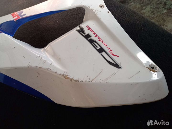 Пластик боковой правый Honda CBR 1000RR 06-07