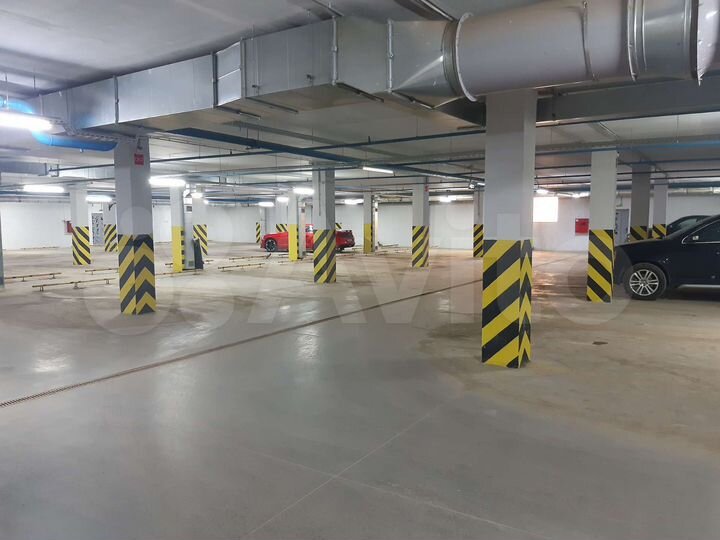 Машиноместо, 15 м²