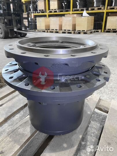 Бортовой редуктор Hitachi EX120 9096482