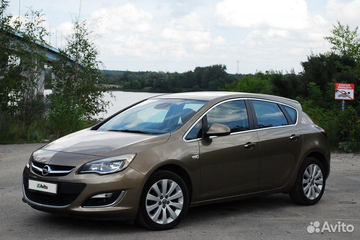 Opel Astra 1.6 AT, 2012, 136 900 км