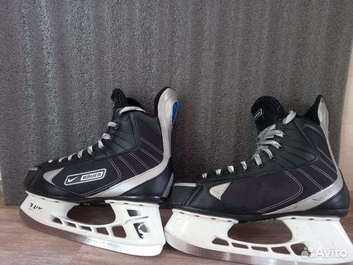 Хоккейные коньки bauer 43 размер