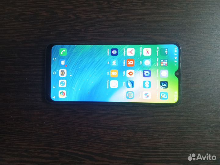TECNO Spark 8C, 4/64 ГБ