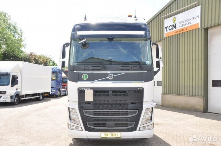 В разборке грузовик Volvo, FH с 2013