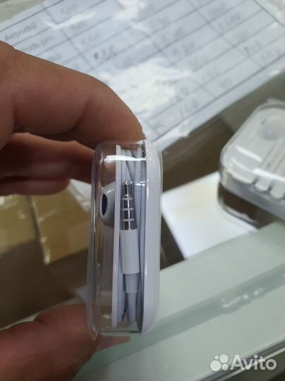 Наушники Earpods класс 6 В