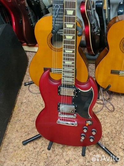 Электрогитара Epiphone SG