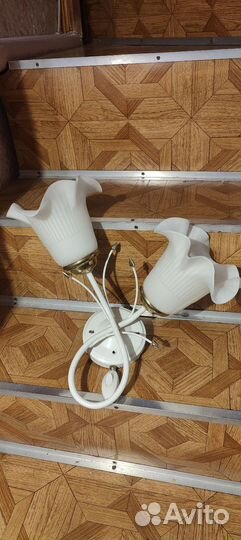 Светильник настенный с выключателем