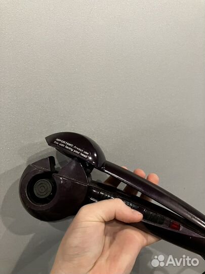 Автоматические щипцы для укладки волос