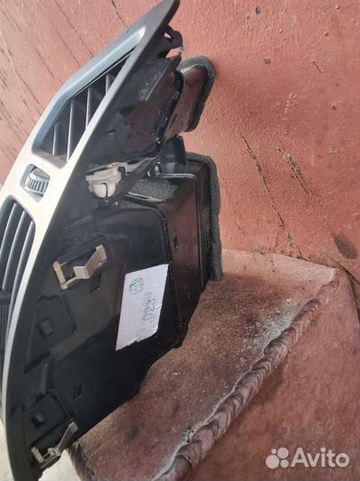 Дефлектор воздушный правый Kia Ceed