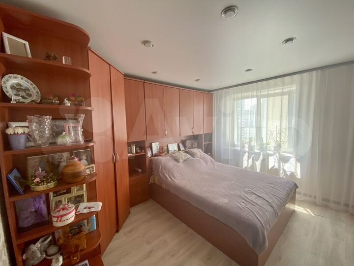 4-к. квартира, 87,6 м², 9/18 эт.