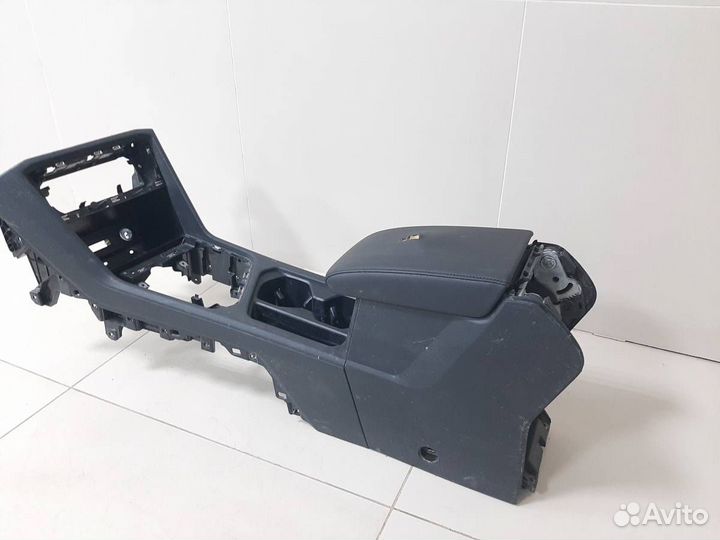 Консоль центральная Volkswagen Tiguan 2017