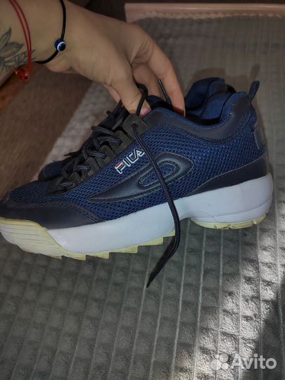 Кроссовки женские