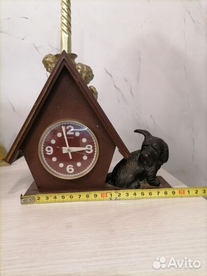 Настольные часы