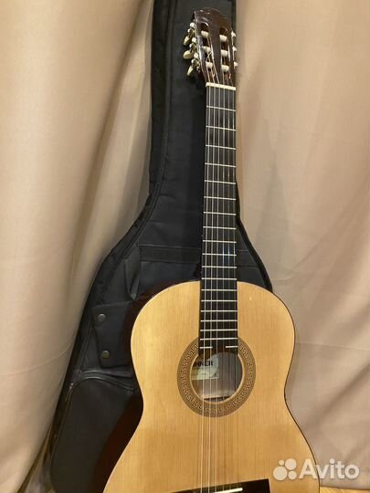 Классическая гитара hohner hc06