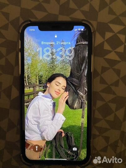 iPhone Xr, 64 ГБ