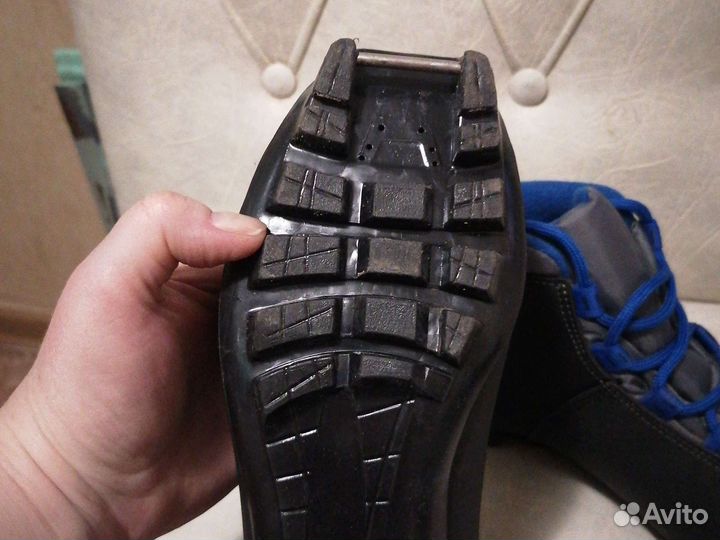 Лыжные ботинки классические