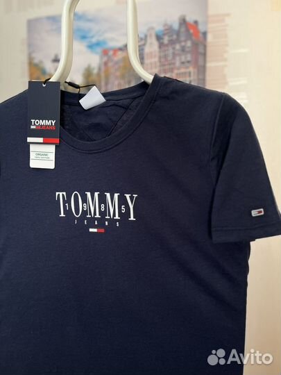 Футболка Tommy Hilfiger новая с биркой