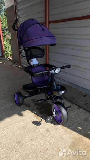 Детский велосипед с ручкой