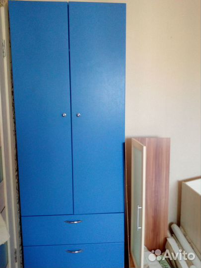 Набор мебели в детскую комнату