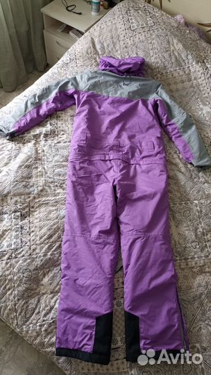 Комбинезон для сноуборда женский