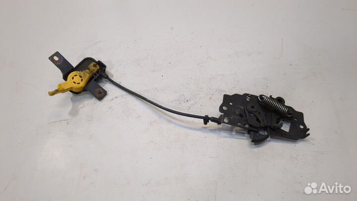 Замок капота Ford Kuga, 2018