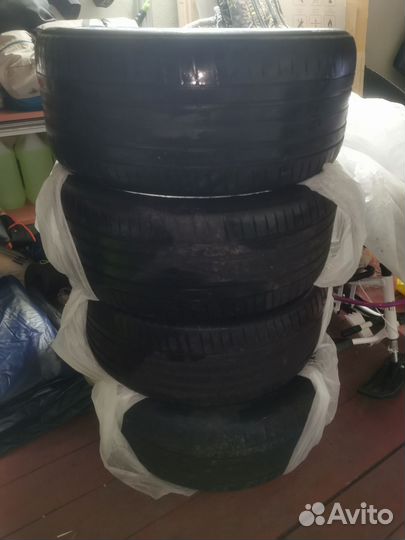 Michelin Pilot Sport 4 SUV 285/40 R21 109Y