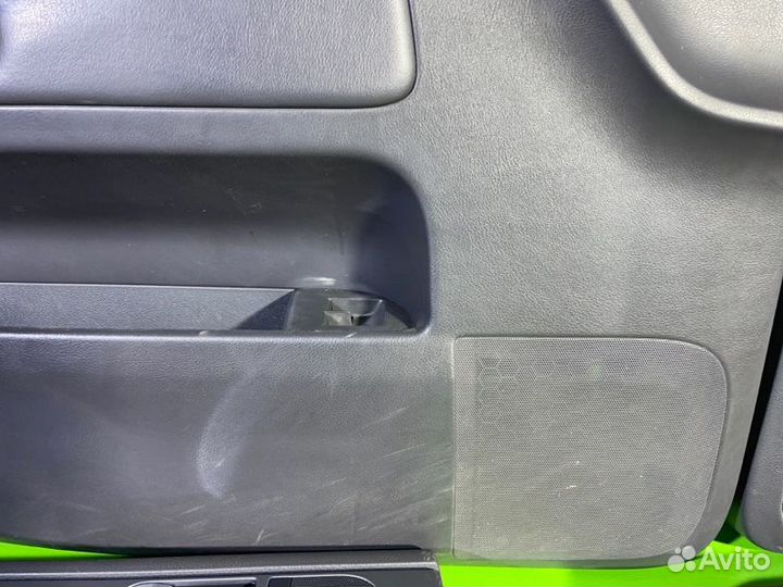 Комплект обшивок дверей Volkswagen Touareg 3.2 BKJ