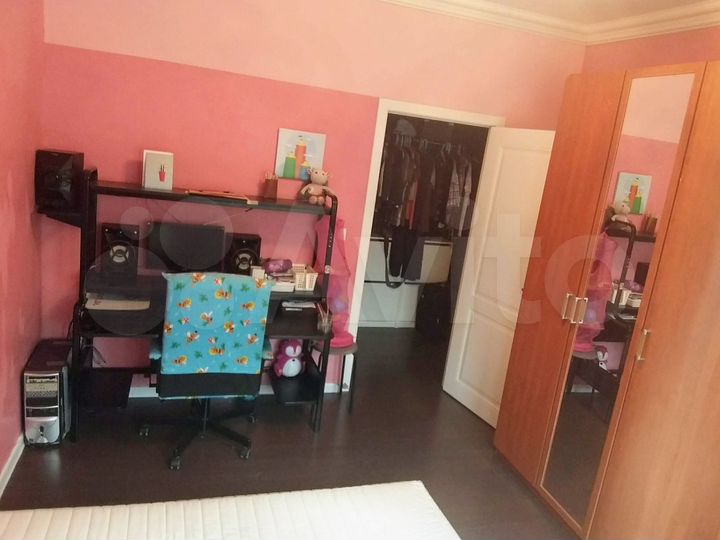 2-к. квартира, 55 м², 8/17 эт.