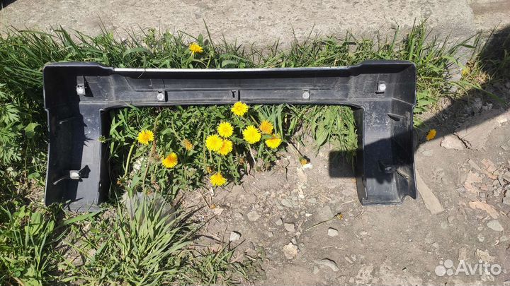 Накладка на бампер