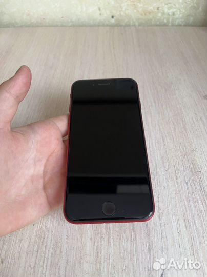 iPhone se 2020