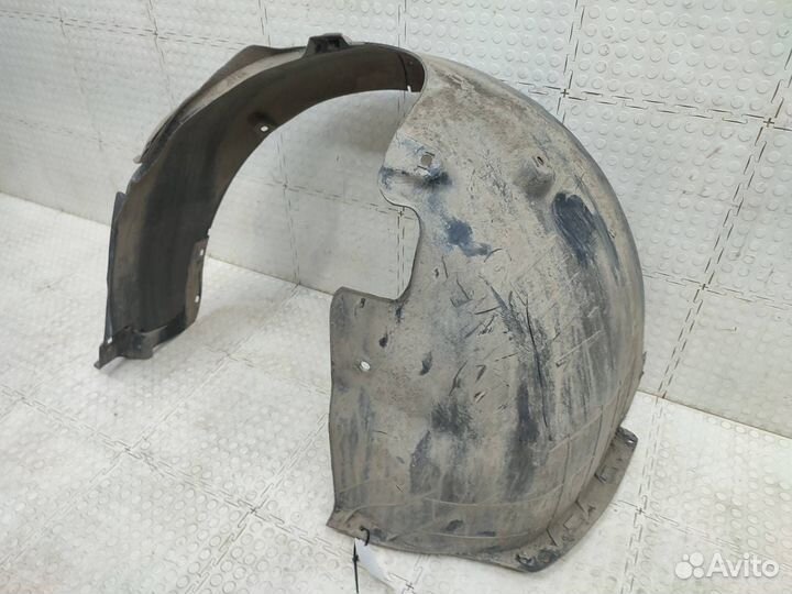 Подкрылок передний левый Hyundai Elantra 7 CN7
