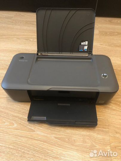 Принтер HP Deskjet 1000